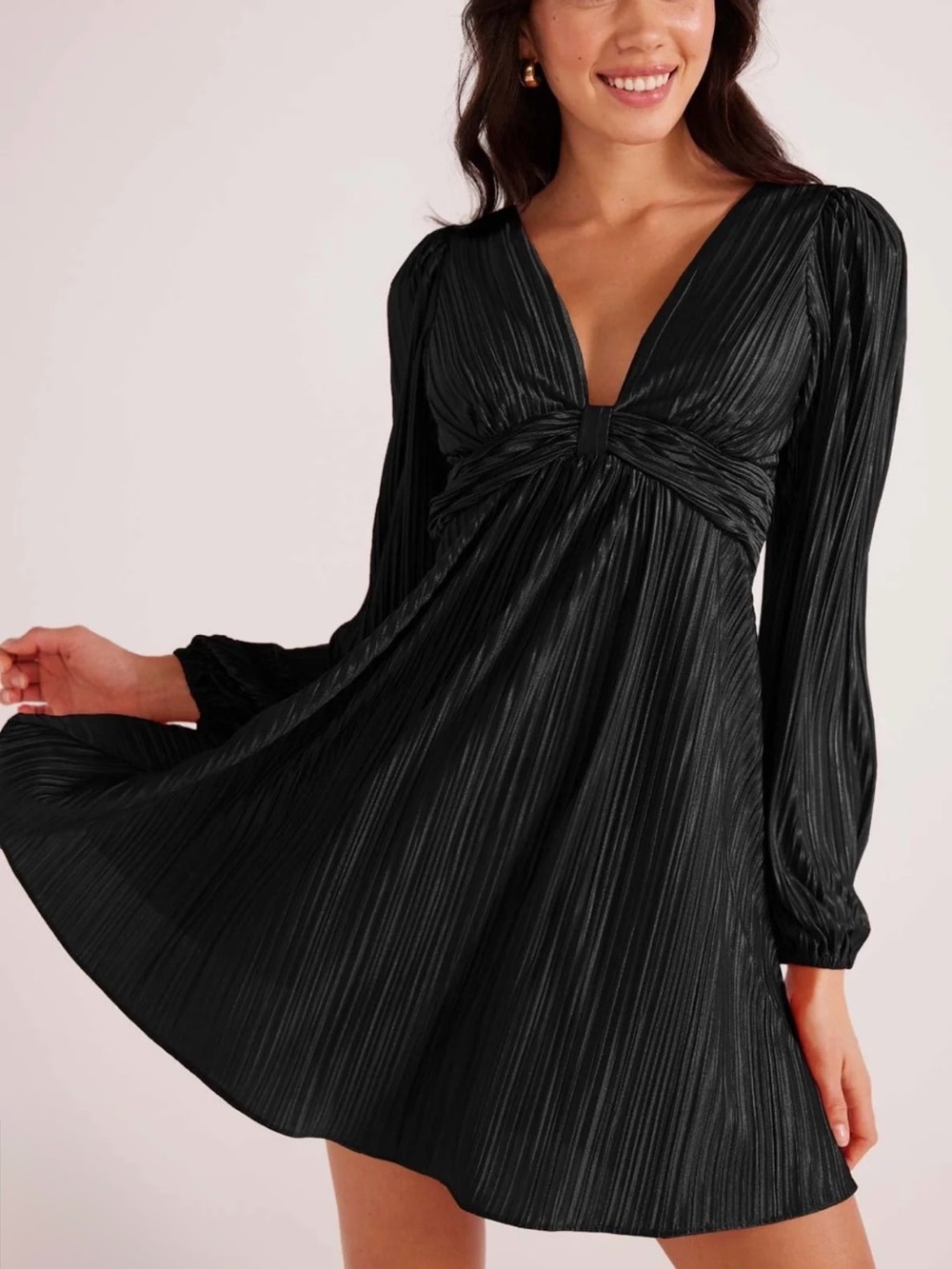 MINKPINK Black Plissé V-Neck Long-Sleeve Mini Dress